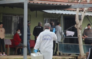 Anaokulu öğretmeni evinde ölü bulundu