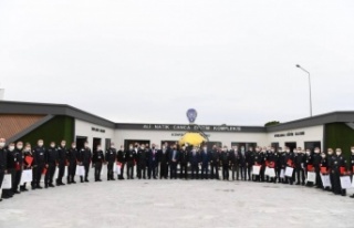 Antalya Havalimanı polis ve özel güvenlik personeli...