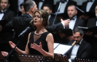 ‘Aşksız Hayat’ Konseri’nde ‘aşka dair’...