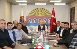 Başkan Şahin'den beton fiyatlarının düşürülmesine...