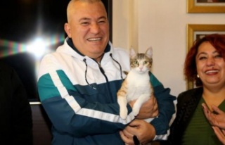 Başkan Şahin'den minik dostlarımıza destek