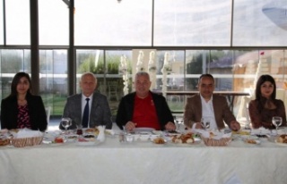 Başkan Şahin, güzellik salonu işletmecileriyle...