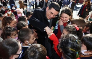 Başkan Tütüncü: “Bir kütüphane onlarca hayat...