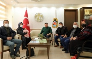 Ela bebek ve ailesinden Başkan Yücel'e ziyaret