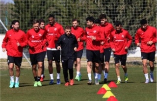 FT Antalyaspor'da, ÖK Yeni Malatyaspor hazırlıkları