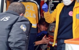 Gençlerin kız kavgasında kan aktı: 1 yaralı