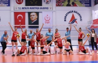 Muratpaşa’nın Sultanları Sakarya’yı ağırlıyor