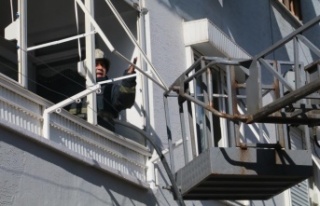 Mutfakta çıkan yangın korkuttu