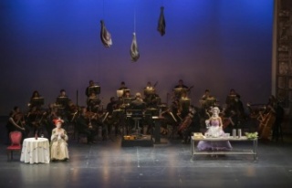 Sevil Berberi Antalya DOB sahnesinde