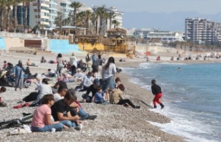 Şubat ayında sıcak havayı fırsat bilenler sahile...