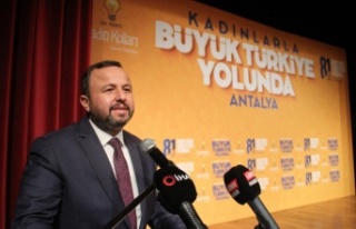 AK Parti Antalya İl Başkanı Taş:"Kadınlarımızın...