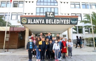 Alanya Belediyesi minik öğrencileri ağırladı