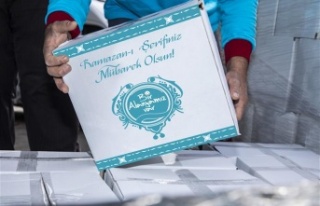 Alanya Belediyesi'nden 4 bin 500 haneye erzak...