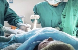 Alanya'da bir vatandaş böbreğini satışa...