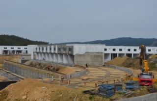 Alanya Toptancı Hali’nin yüzde 80’i tamamlandı