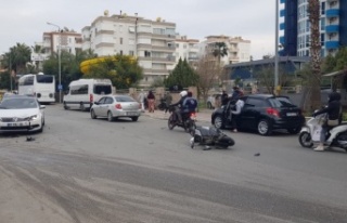 Alanya’da korkutan kaza: 2 yaralı