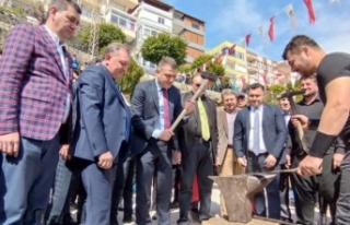 Alanya’da Nevruz Bayramı renkli görüntülere...