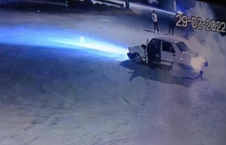 Annesinin aracıyla drift atan gence trafik polisi...