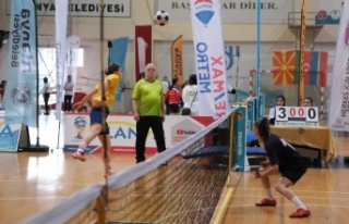 Ayak Tenisi Avrupa Festivali 6 ülkeden 82 sporcunun...