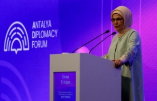 Emine Erdoğan:" Savaşın karanlık yüzü,...