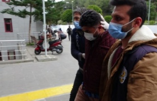 Eşini öldürüp oğlunu bıçaklayan sanık, "Çocuklarım...