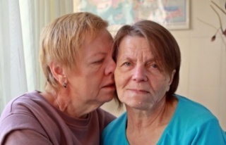 Evine bomba düşmesi sonucu kardeşlerini kaybeden...