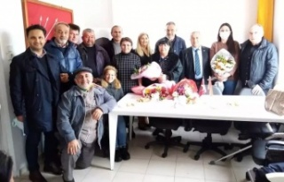 Mahmutlar CHP'de nöbet değişimi