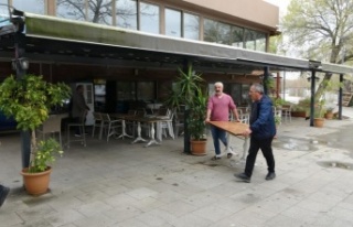 Manavgat Barajı'ndan bırakılan su, şelale...