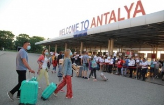 Şubat ayında Antalya’ya hava yolu ile gelen turist...