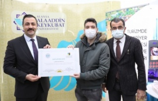 Turizm dünyası öğrencilerle ALKÜ'de buluştu