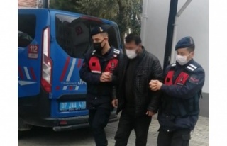 Ugandalı kadın zorla fuhuş yapmak için bindirildiği...