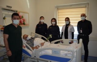 Yaşlı hastalara anlamlı ziyaret