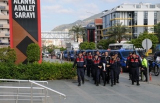 Alanya’da jandarmanın uyuşturucu operasyonunda...