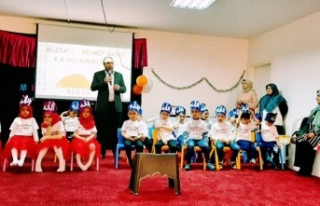 Alanya’da minik öğrenciler Kur’an-ı Kerim ile...