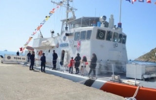 Alanya’da sahil güvenlik botu vatandaşların ziyaretine...