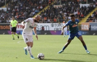 Alanyaspor Rize’den 3 puanı 2 golle aldı
