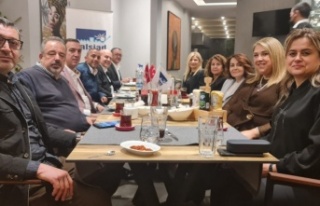 ALSİAD'dan kalabalık iftar