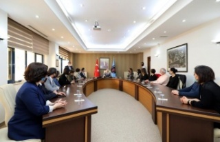 AÜ’de Eğitim Becerilerini Geliştirme kursu