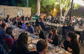 Cleopatra Ink ailesi iftarda buluştu 