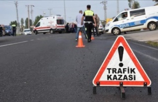 Korkutan trafik kazası; 3 yaralı
