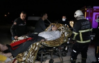 Lüks sitede çıkan yangında ev tamamen yandı