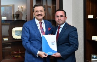 MATSO Başkanı Güngör, TOBB Başkanına hazırladığı...