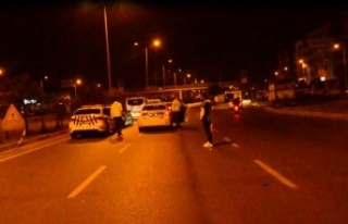 Motosikletin çarptığı yaya hayatını kaybetti,...