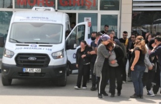 Motosikletin tutkunu gencin cenazesi, gözyaşları...