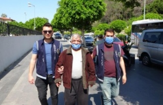 Odun yüzünden tartıştığı komşusunu öldüren...