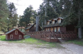 Oteller full doldu, geceliği 500 liraya da oda var,...