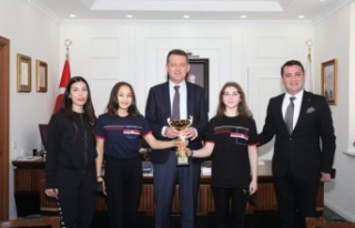 Şampiyonlardan Kaymakam Ürkmezer’e ziyaret