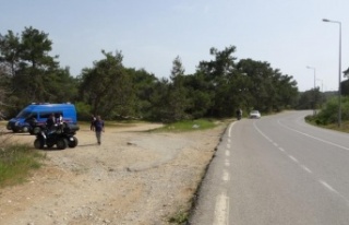 Takla atan ATV’de bulunan iki turist yaralandı