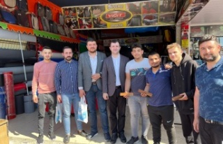 Yeniacun'dan kalfa ve çıraklara ziyaret