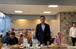 AK Parti Finike İlçe Başkanı Aladağ, milletvekili...